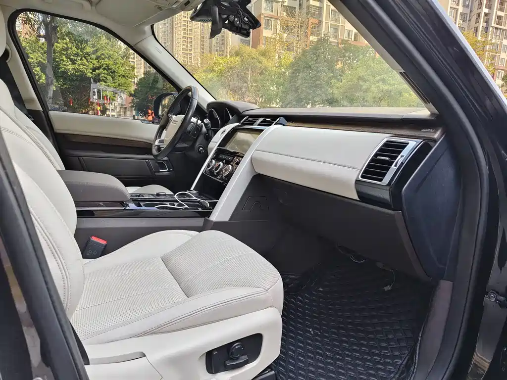 Land Rover Discovery 2017 3.0 SC V6 HSE 2017 - thumbnail 10