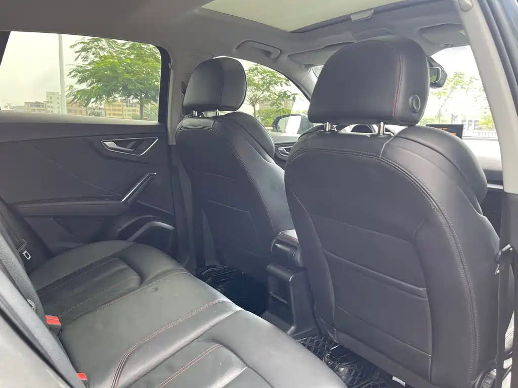 Audi Audi Q2L 2022 35 TFSI Sport Edition 2022 - thumbnail 13