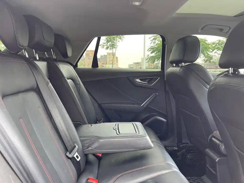 Audi Audi Q2L 2022 35 TFSI Sport Edition 2022 - thumbnail 14