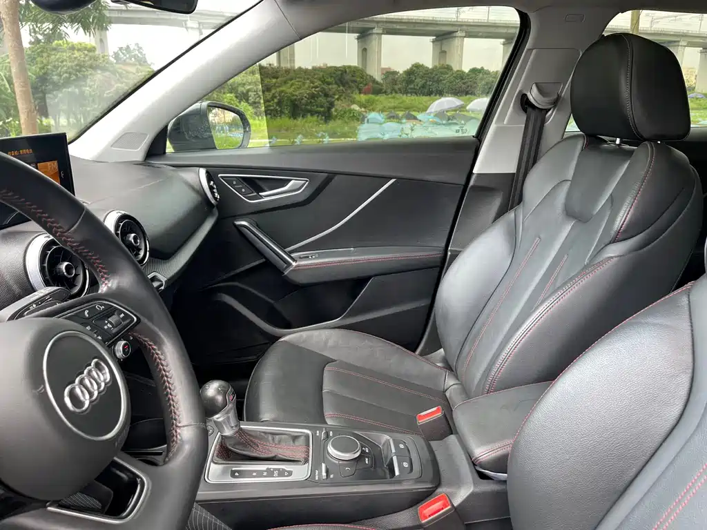 Audi Audi Q2L 2022 35 TFSI Sport Edition 2022 - thumbnail 18