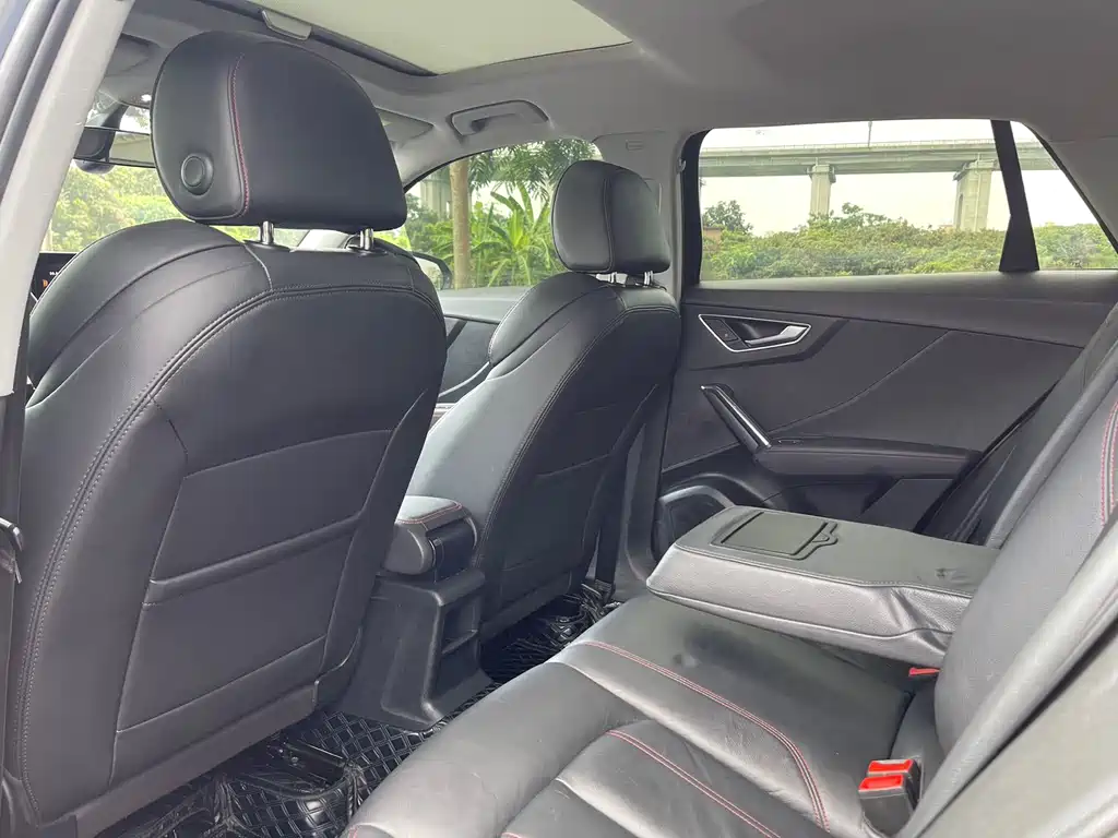 Audi Audi Q2L 2022 35 TFSI Sport Edition 2022 - thumbnail 25