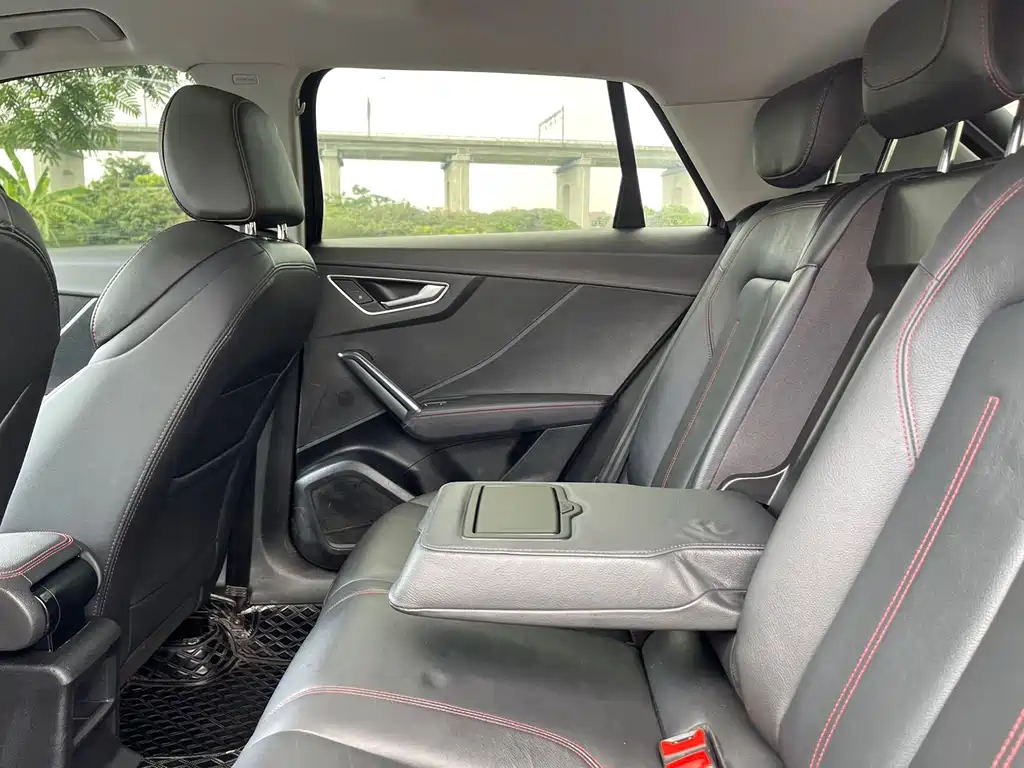 Audi Audi Q2L 2022 35 TFSI Sport Edition 2022 - thumbnail 26