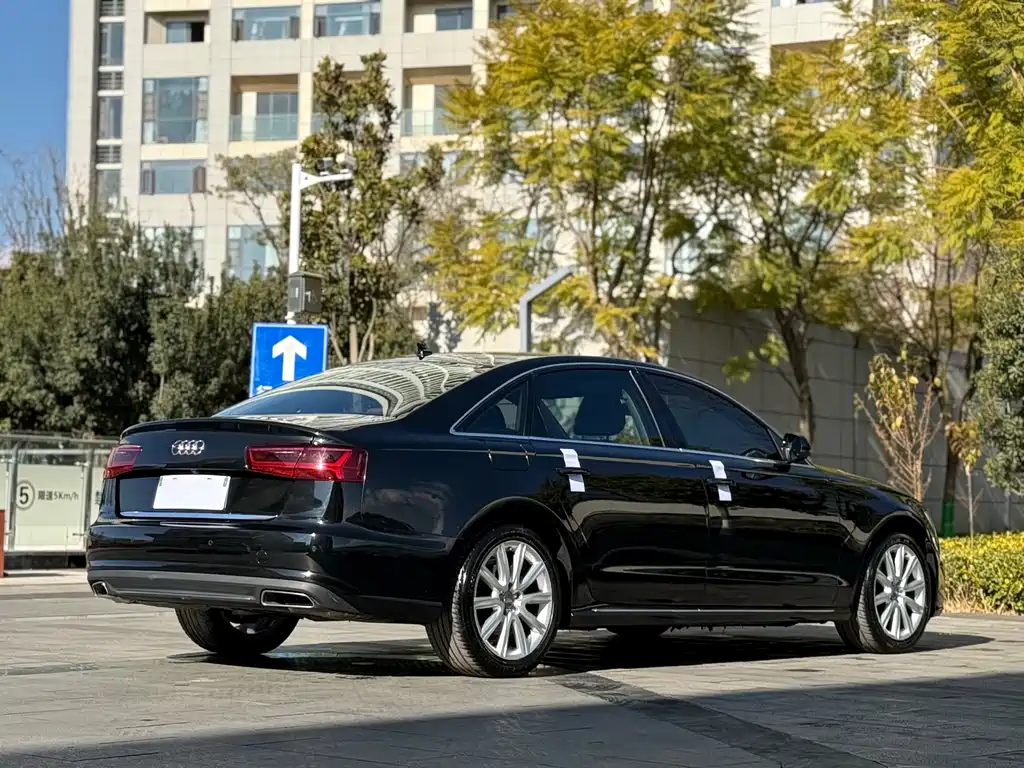 Audi Audi A6L 2018 30th Anniversary Edition TFSI Advanced Model 2018 - thumbnail 7