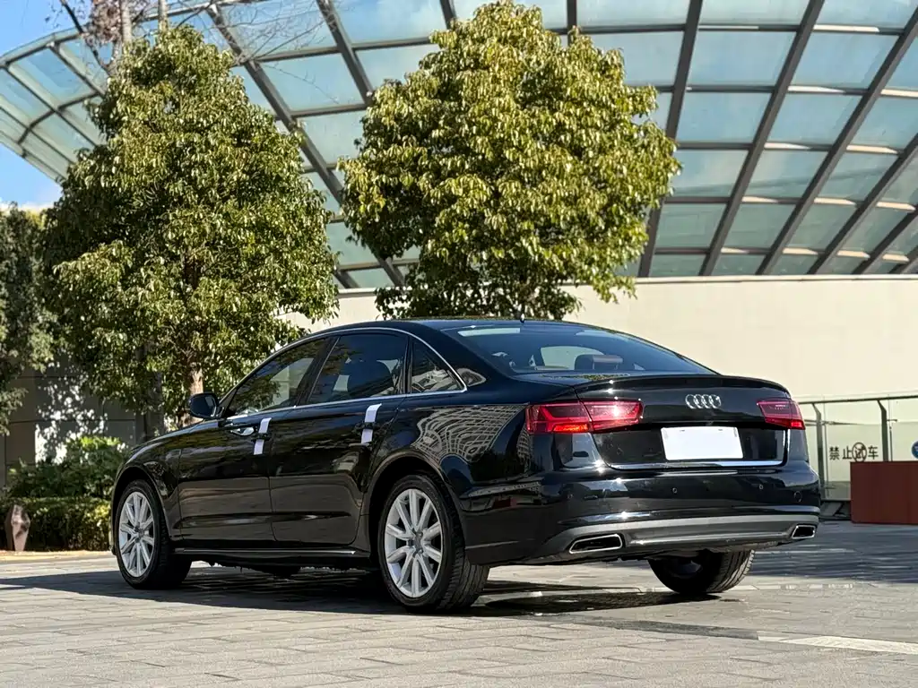Audi Audi A6L 2018 30th Anniversary Edition TFSI Advanced Model 2018 - thumbnail 9