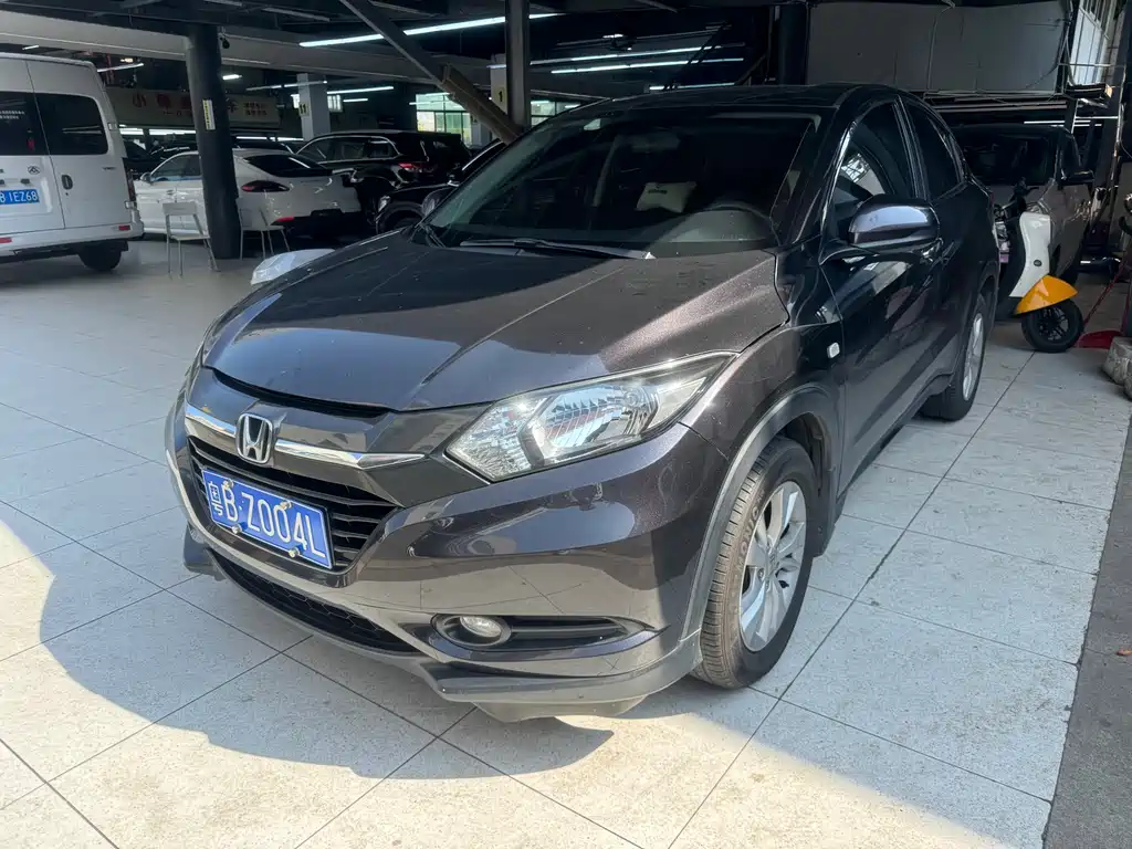 Honda Honda Vezel 2015 1.5L CVT 2WD Comfort Edition 2016