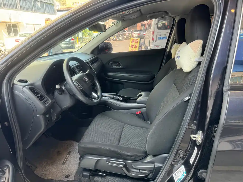 Honda Honda Vezel 2015 1.5L CVT 2WD Comfort Edition 2016 - thumbnail 6
