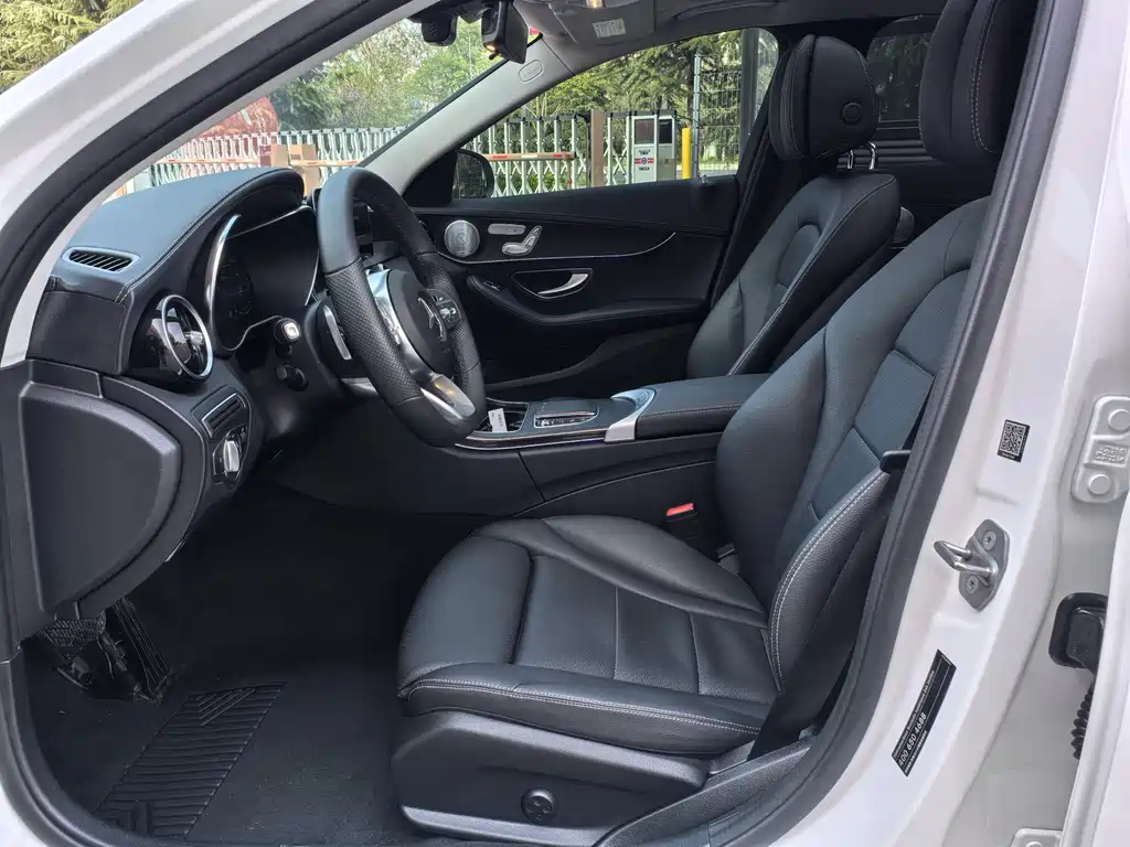 Mercedes-Benz Mercedes-Benz C-Class 2021 C 260 L Sport Star Brilliant Collection Edition 2021 - thumbnail 5
