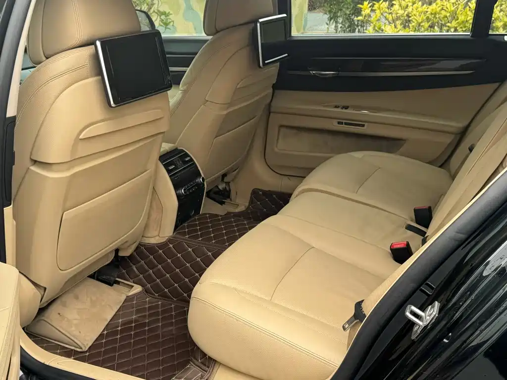 BMW BMW 7 Series 2013 730Li Luxury Model 2013 - thumbnail 7