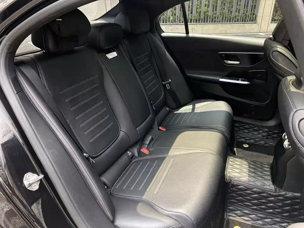 Mercedes-Benz Mercedes-Benz C-Class 2022 C 260 L Sport Edition 2022 - thumbnail 15