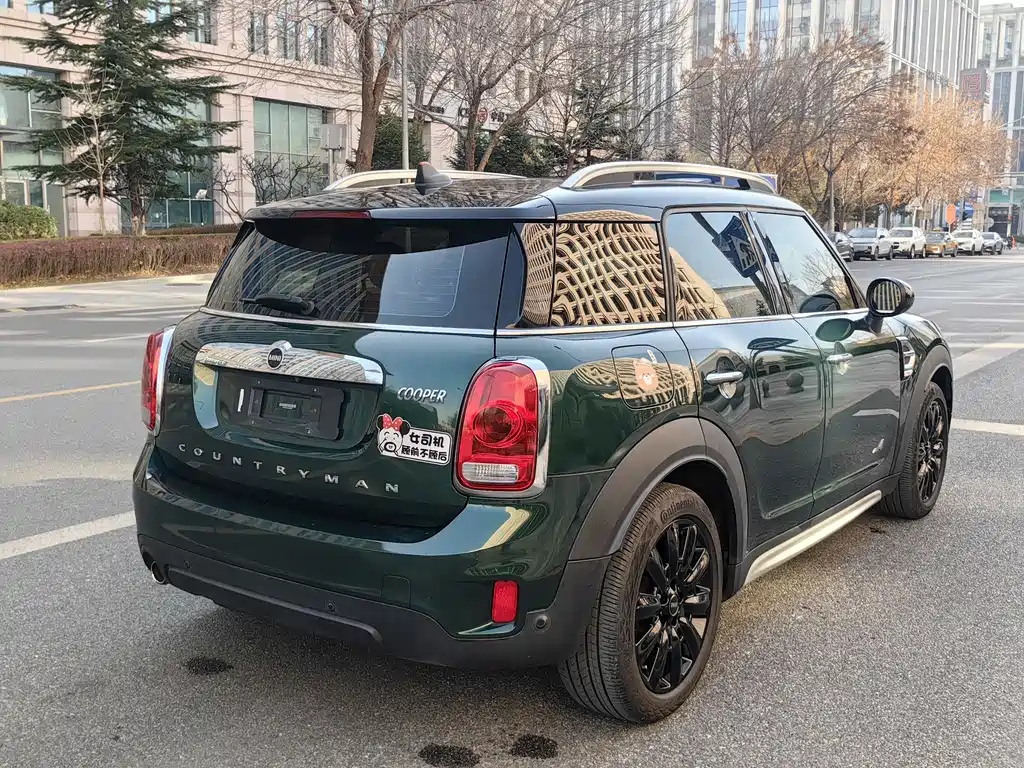 MINI MINI COUNTRYMAN 2019 1.5T COOPER ALL4 Classic Weekend Travel Edition 2019 - thumbnail 4