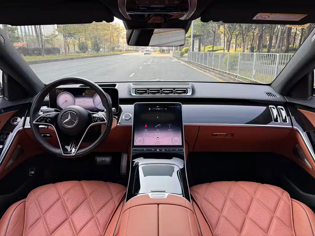 Mercedes-Benz Maybach S-Class 2021 S 480 4MATIC 2022 - thumbnail 6