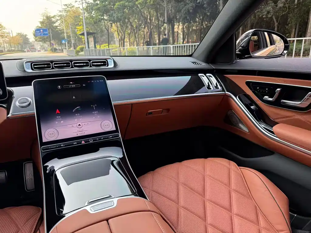 Mercedes-Benz Maybach S-Class 2021 S 480 4MATIC 2022 - thumbnail 9
