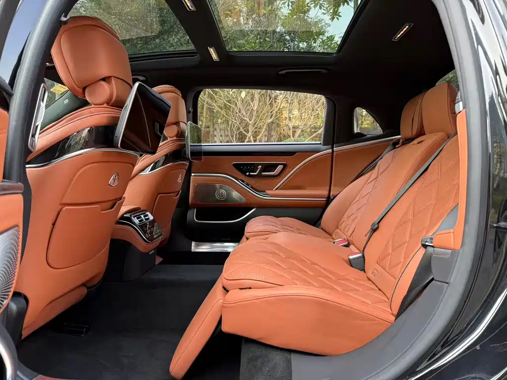 Mercedes-Benz Maybach S-Class 2021 S 480 4MATIC 2022 - thumbnail 15