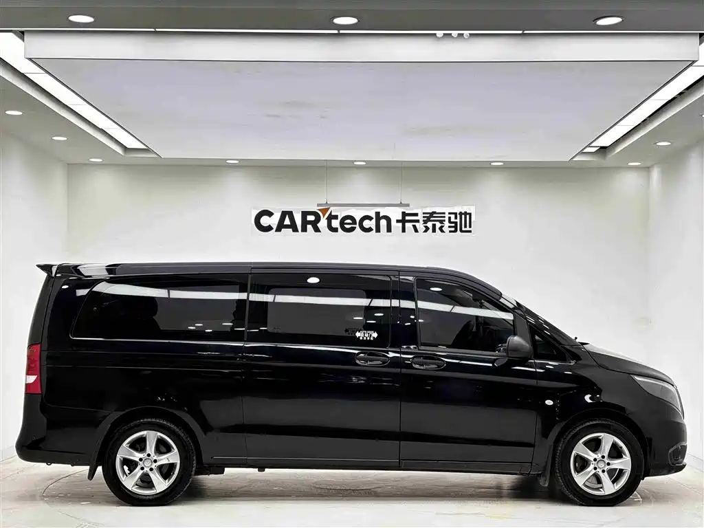 Mercedes-Benz Viano 2016 2.0T Business Edition 2016 - thumbnail 4