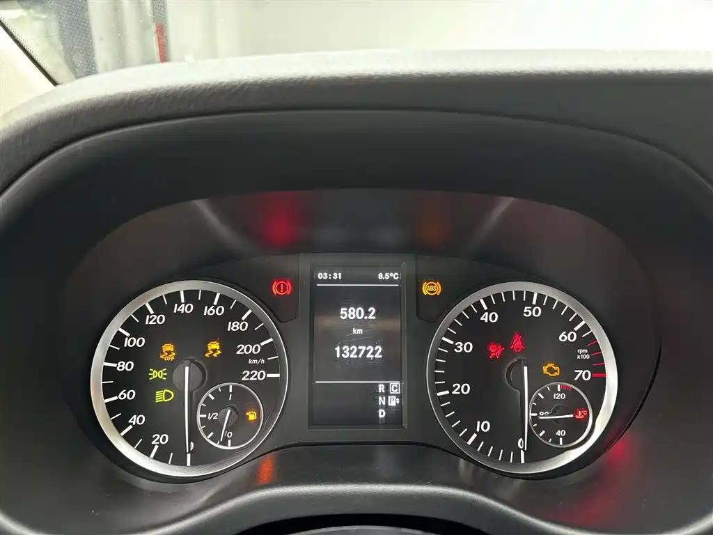 Mercedes-Benz Viano 2016 2.0T Business Edition 2016 - thumbnail 17