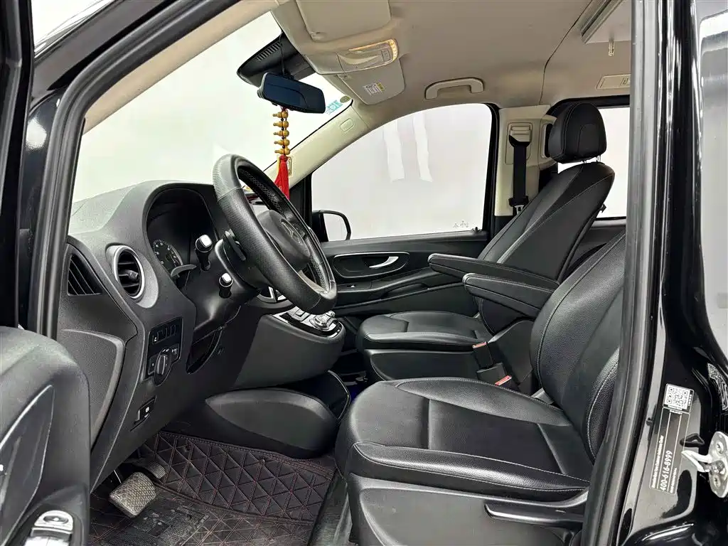 Mercedes-Benz Viano 2016 2.0T Business Edition 2016 - thumbnail 23