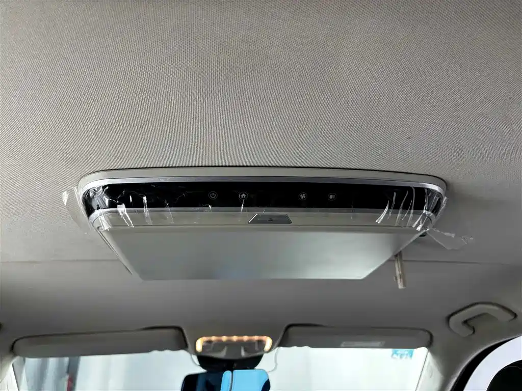 Mercedes-Benz Viano 2016 2.0T Business Edition 2016 - thumbnail 28