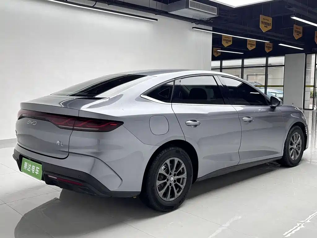 BYD BYD Qin L 2024 DM-i 80KM Leading Edition 2024 - thumbnail 4