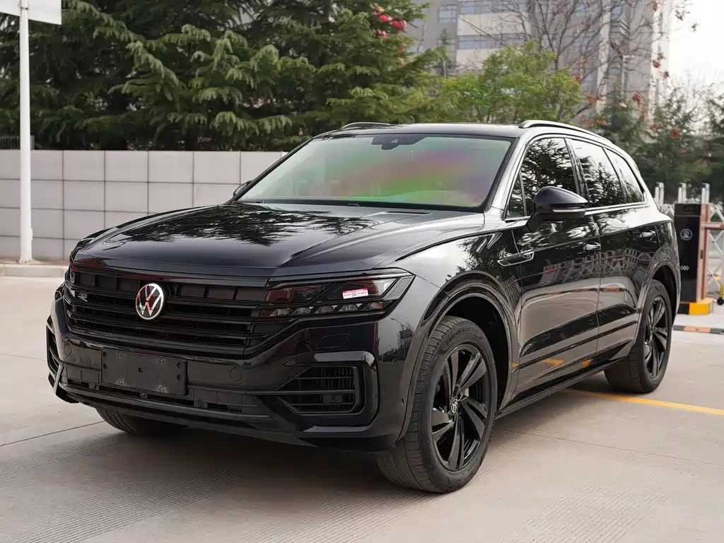 Volkswagen Volkswagen Touareg 2022 3.0TSI R-Line Black Sport Package 2022