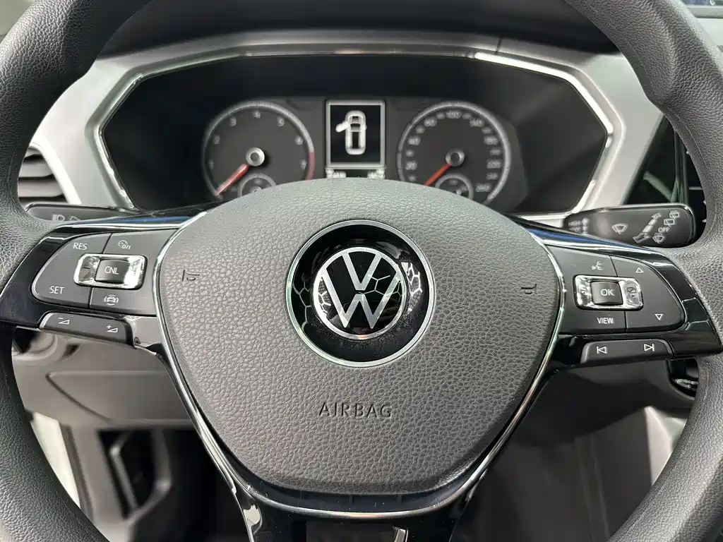 Volkswagen Tiguan 2021 1.5L Automatic Comfort Edition 2021 - thumbnail 13
