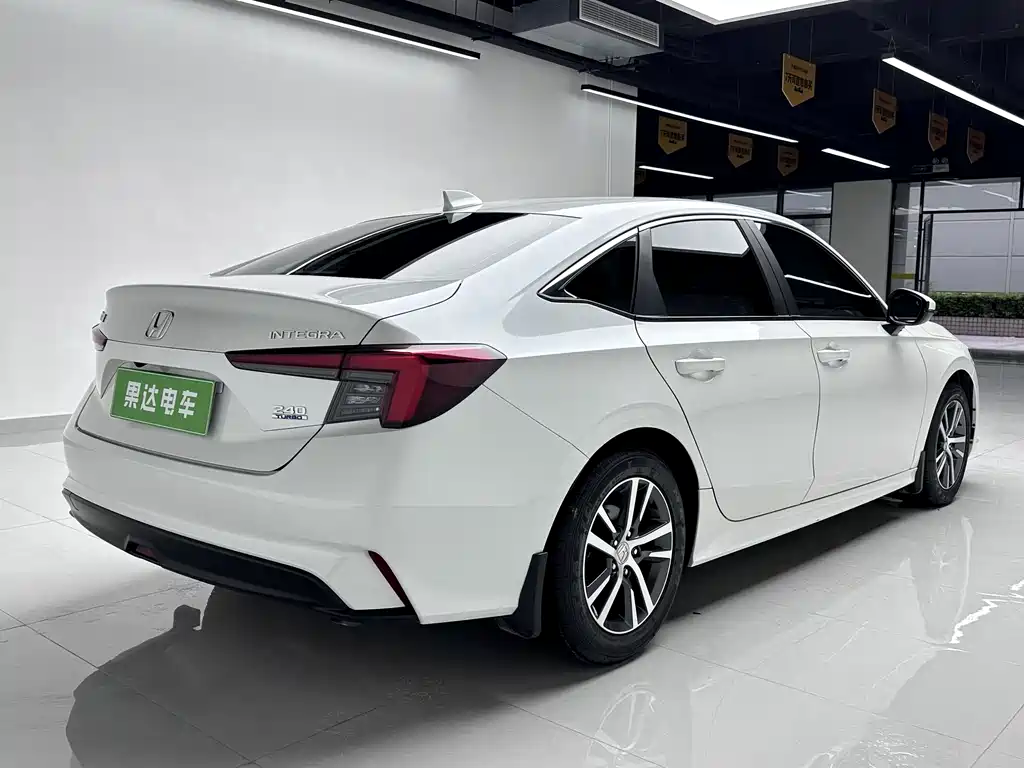Honda Honda Civic 2022 240TURBO CVT Technology Edition 2022 - thumbnail 6