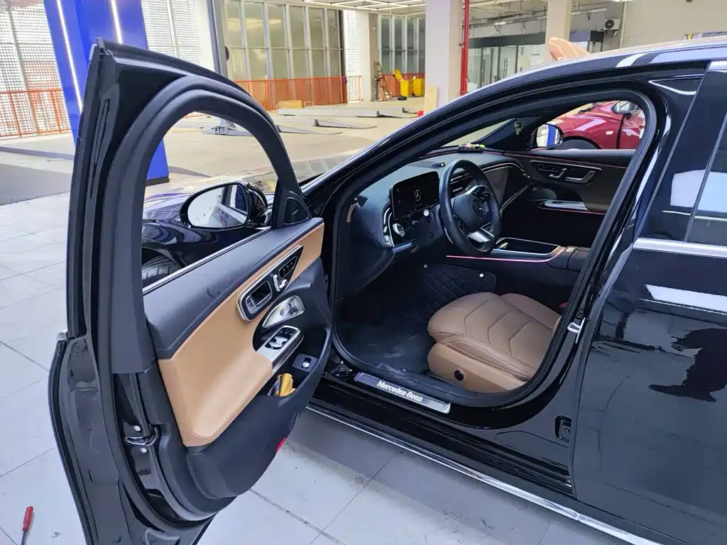 Mercedes-Benz Mercedes-Benz E-Class 2024 E 300 L Luxury Sport Model 2024 - thumbnail 3
