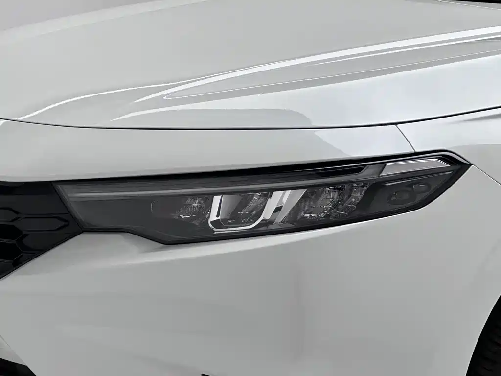 Honda Honda Civic 2022 240TURBO CVT Technology Edition 2022 - thumbnail 18