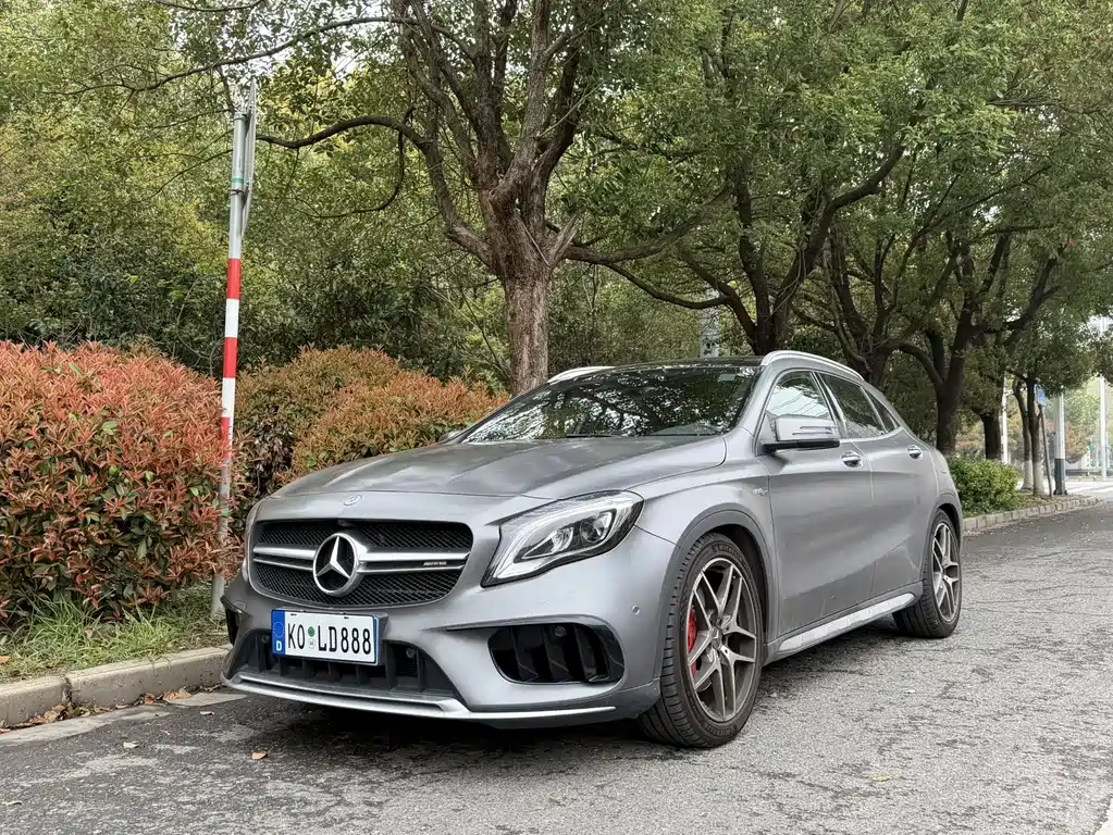 Mercedes-Benz Mercedes-Benz GLA AMG 2017 AMG GLA 45 4MATIC 2018