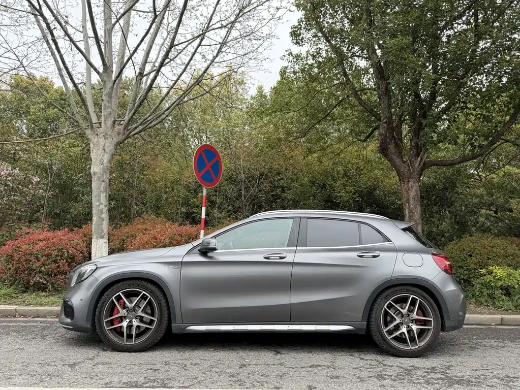 Mercedes-Benz Mercedes-Benz GLA AMG 2017 AMG GLA 45 4MATIC 2018 - thumbnail 3