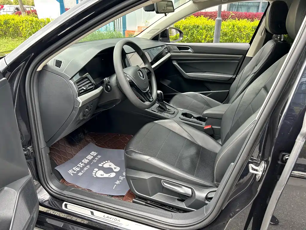 Volkswagen Lavida 2022 280TSI DSG Comfort Edition 2022 - thumbnail 4