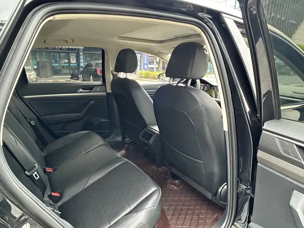 Volkswagen Lavida 2022 280TSI DSG Comfort Edition 2022 - thumbnail 18
