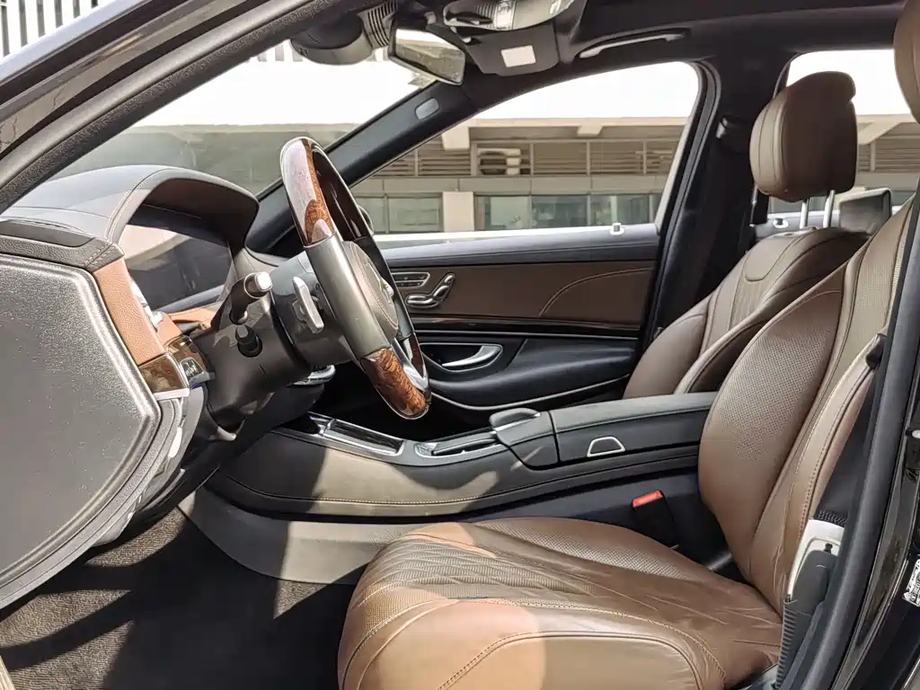 Mercedes-Benz Maybach S-Class 2020 S 560 4MATIC 2020 - thumbnail 11