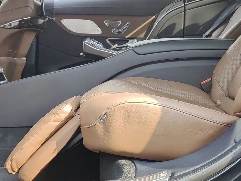 Mercedes-Benz Maybach S-Class 2020 S 560 4MATIC 2020 - thumbnail 20
