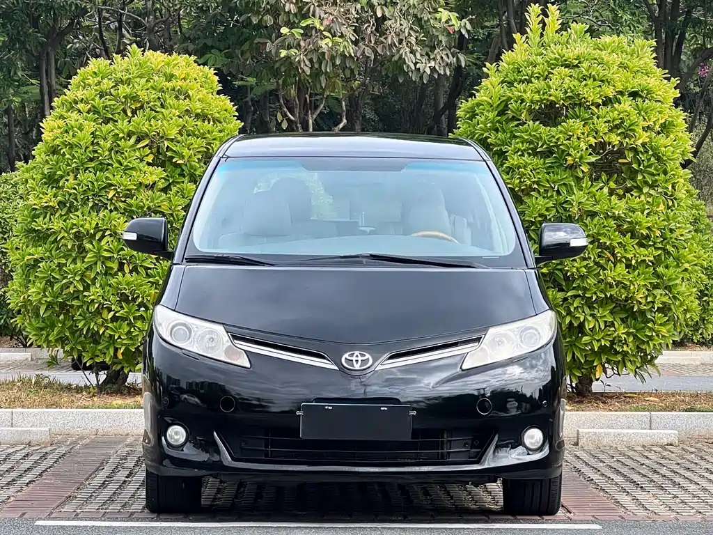 Toyota Toyota Previa 2012 2.4L 7-seater Luxury Edition 2011 - thumbnail 2