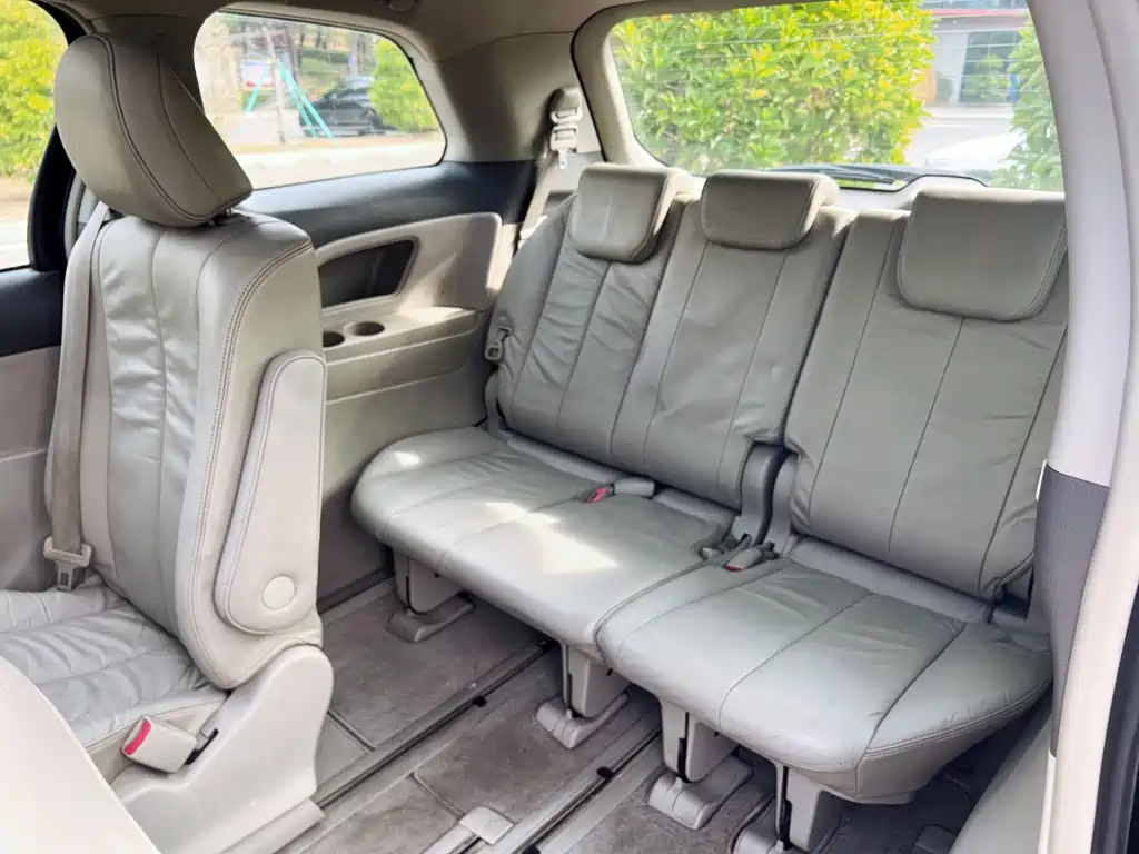 Toyota Toyota Previa 2012 2.4L 7-seater Luxury Edition 2011 - thumbnail 14