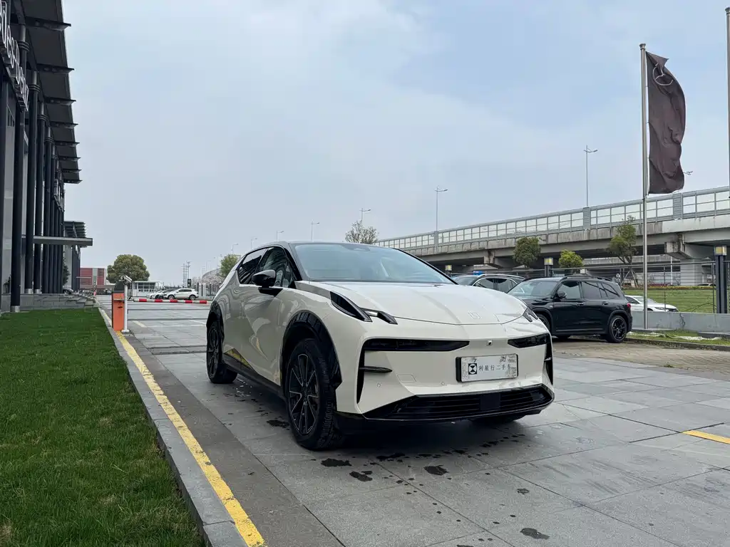 Zeekr Zeekr X 2025 Four-seat Rear-wheel Drive Magic Cube Edition 2025 - thumbnail 3