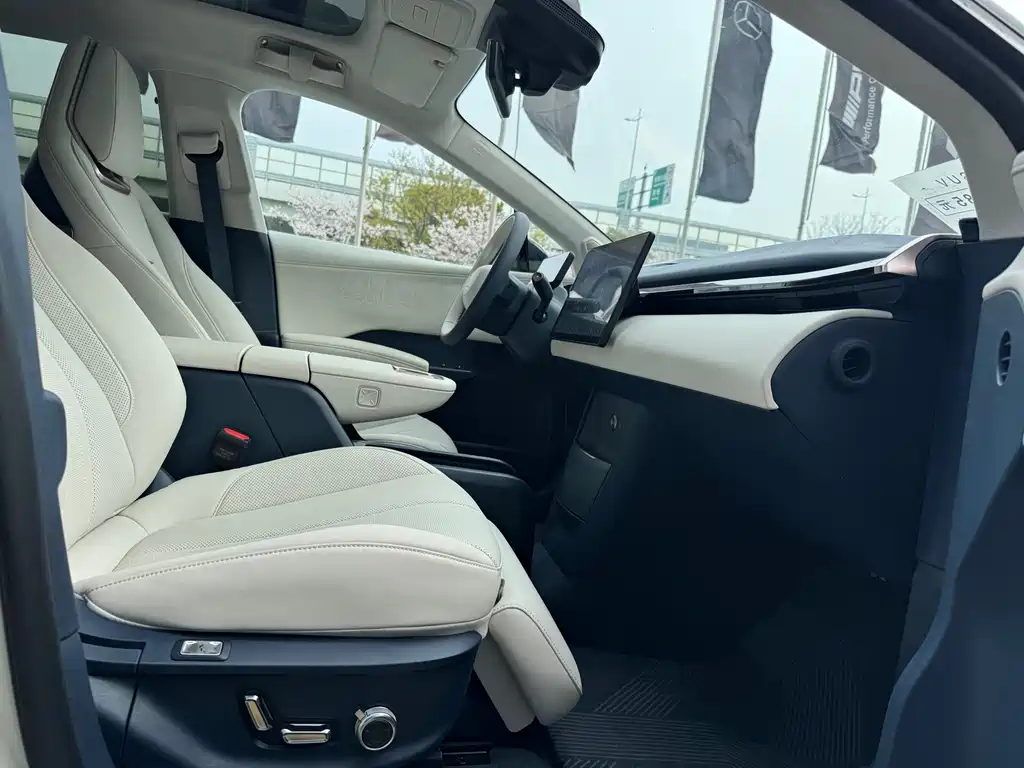 Zeekr Zeekr X 2025 Four-seat Rear-wheel Drive Magic Cube Edition 2025 - thumbnail 16