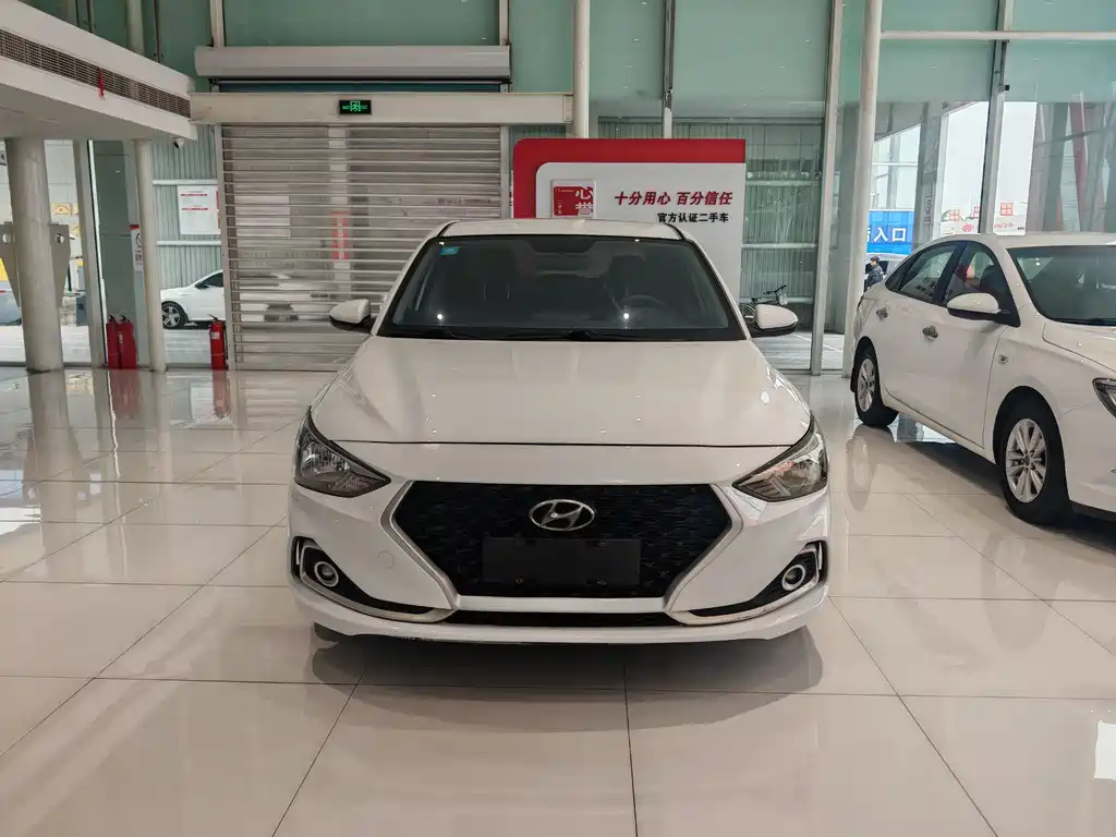 Hyundai Hyundai Elantra 2018 1.6L Automatic GL Version VI 2019 - thumbnail 2