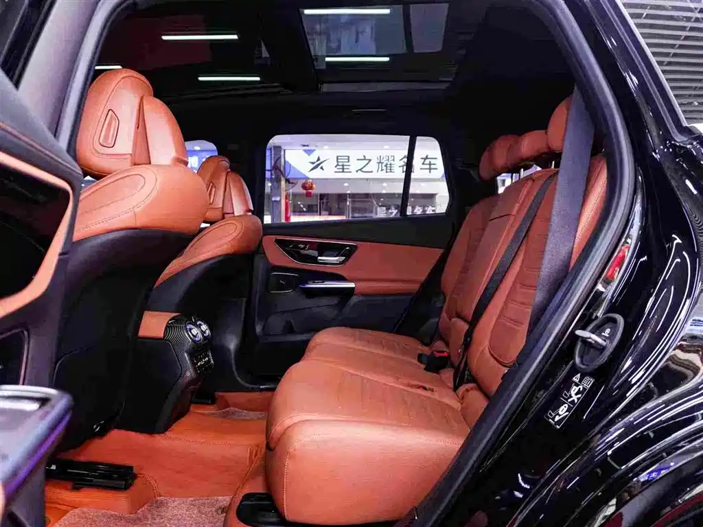 Mercedes-Benz Mercedes-Benz GLC 2024 Facelift GLC 300 L 4MATIC Dynamic 7-Seat 2024 - thumbnail 9