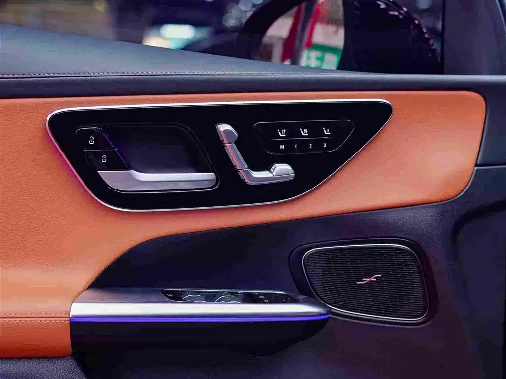 Mercedes-Benz Mercedes-Benz GLC 2024 Facelift GLC 300 L 4MATIC Dynamic 7-Seat 2024 - thumbnail 26