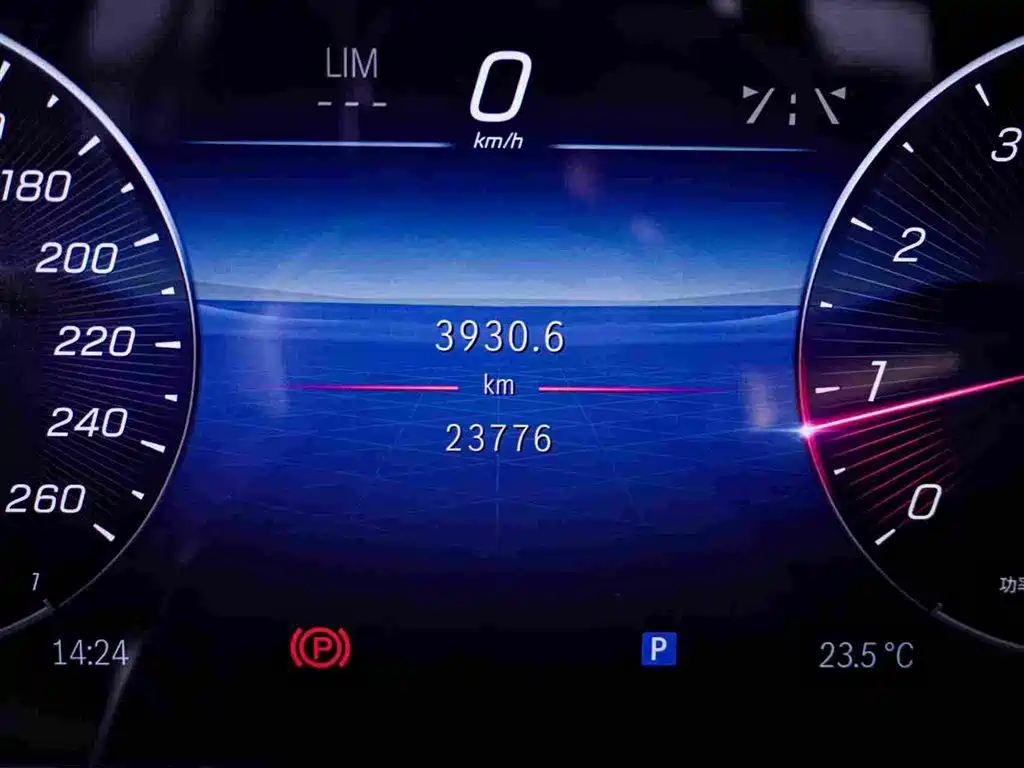 Mercedes-Benz Mercedes-Benz GLC 2024 Facelift GLC 300 L 4MATIC Dynamic 7-Seat 2024 - thumbnail 28
