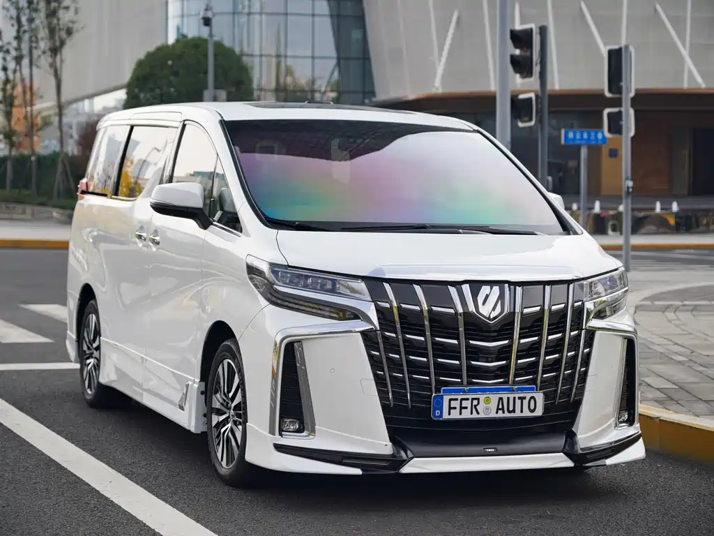 Toyota Alphard 2018 3.5L Executive Edition 2019 - thumbnail 3