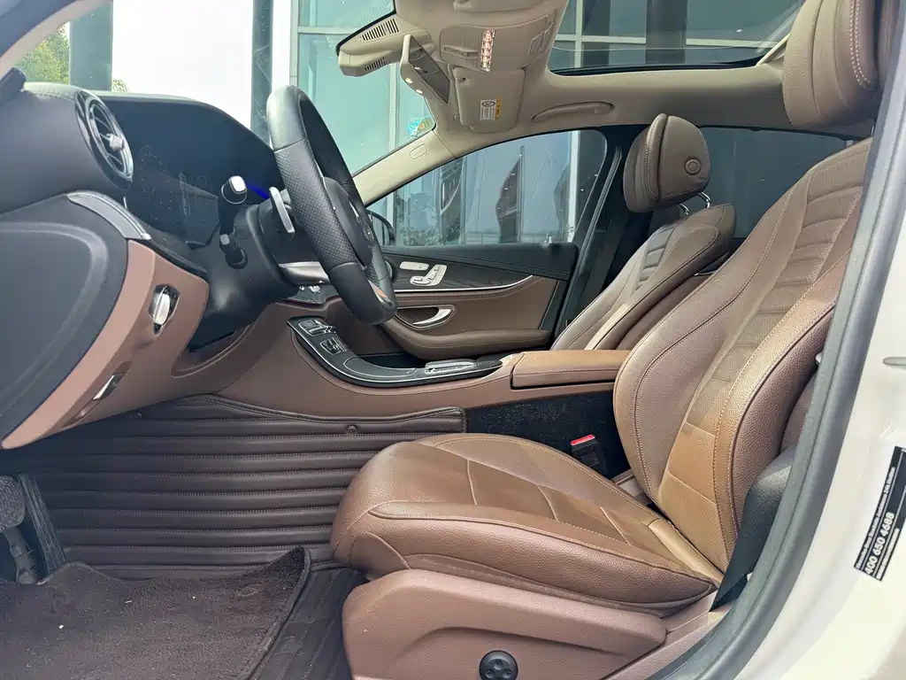 Mercedes-Benz Mercedes-Benz E-Class 2019 Model Year Facelift E 300 L Sport Luxury 2019 - thumbnail 6