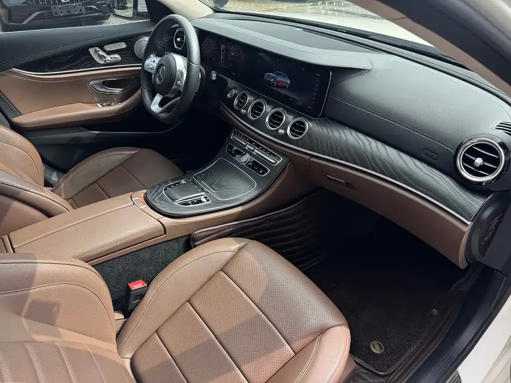 Mercedes-Benz Mercedes-Benz E-Class 2019 Model Year Facelift E 300 L Sport Luxury 2019 - thumbnail 13