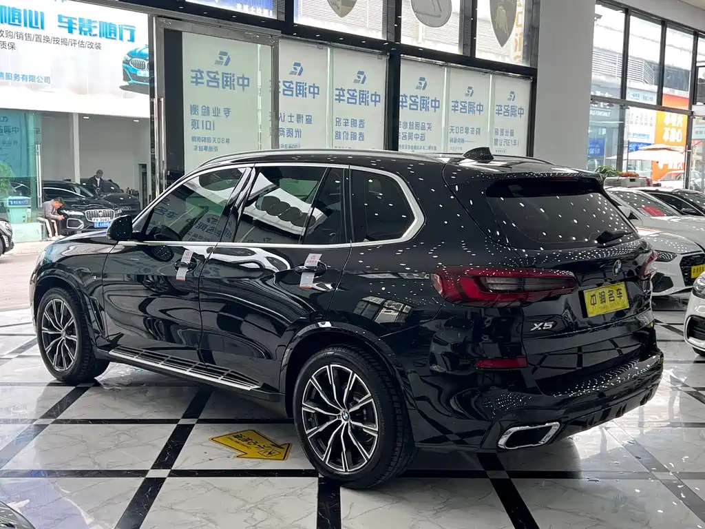 BMW BMW X5 (Imported) 2022 xDrive40i M Sport Package 2022 - thumbnail 5