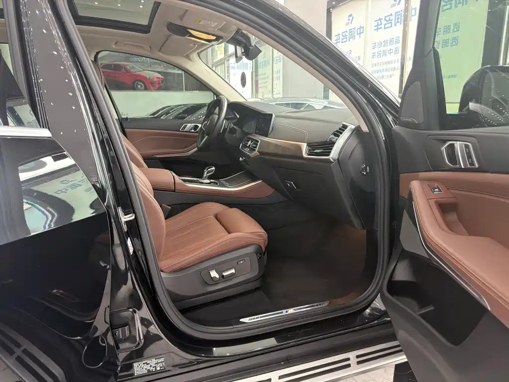 BMW BMW X5 (Imported) 2022 xDrive40i M Sport Package 2022 - thumbnail 8