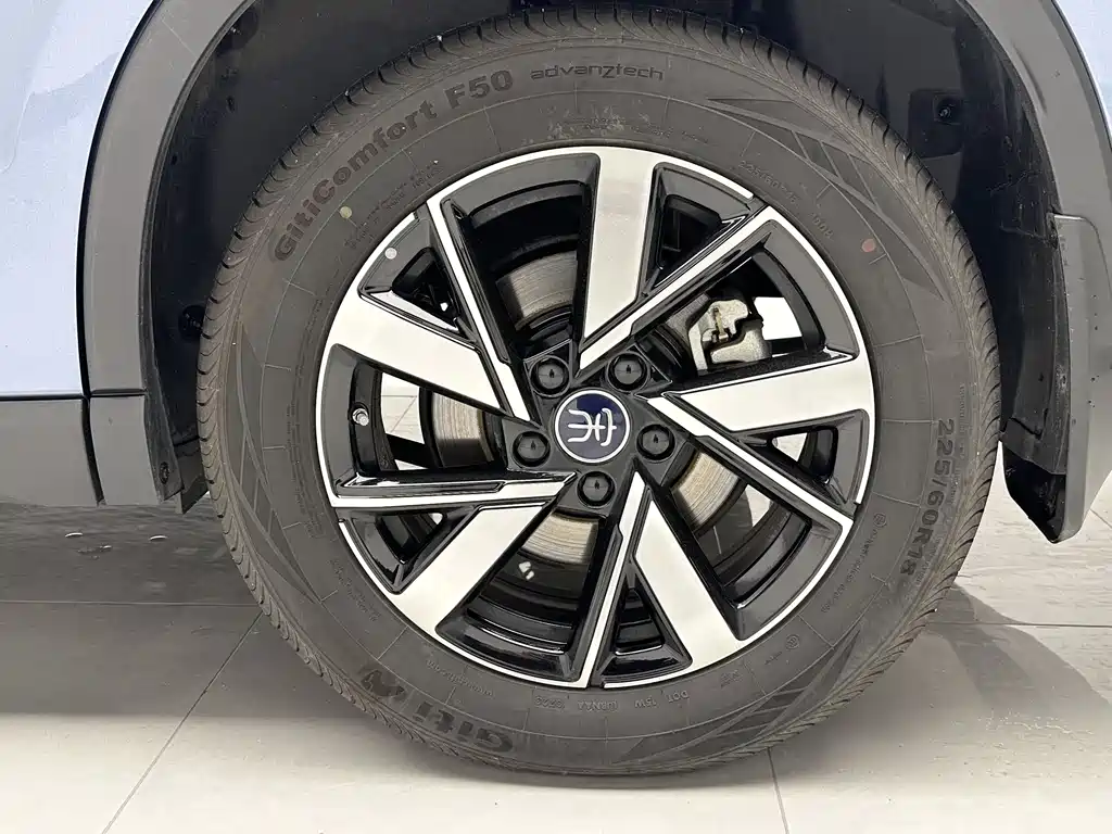BYD BYD Song Pro NEV 2023 Champion Edition DM-i 110KM Premium Model 2023 - thumbnail 20