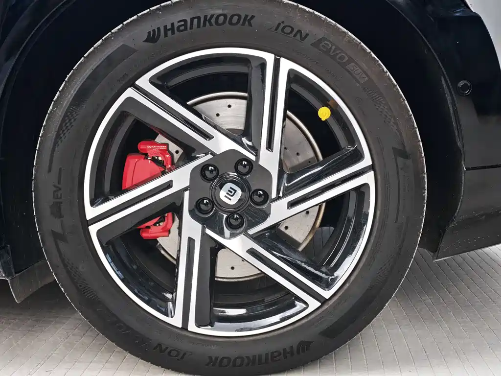 Xiaomi Automobile Xiaomi YU7 2025 Ultra-Long Range High-Performance AWD Max Edition 2025 - thumbnail 7