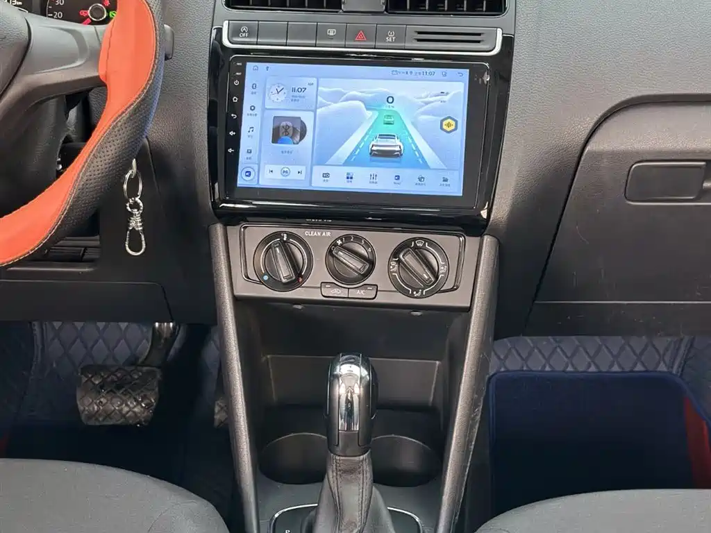 Volkswagen Volkswagen Polo 2018 1.5L Automatic Comfort Model 2019 - thumbnail 18