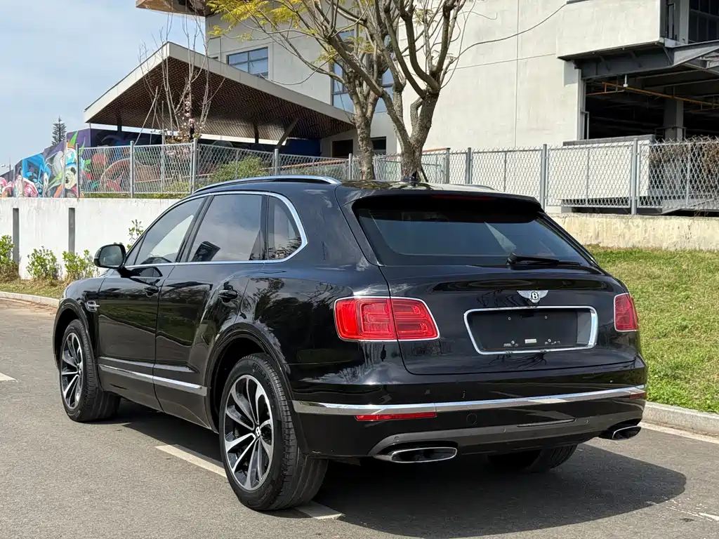 Bentley Bentayga 2016 6.0T Standard Edition 2016 - thumbnail 13
